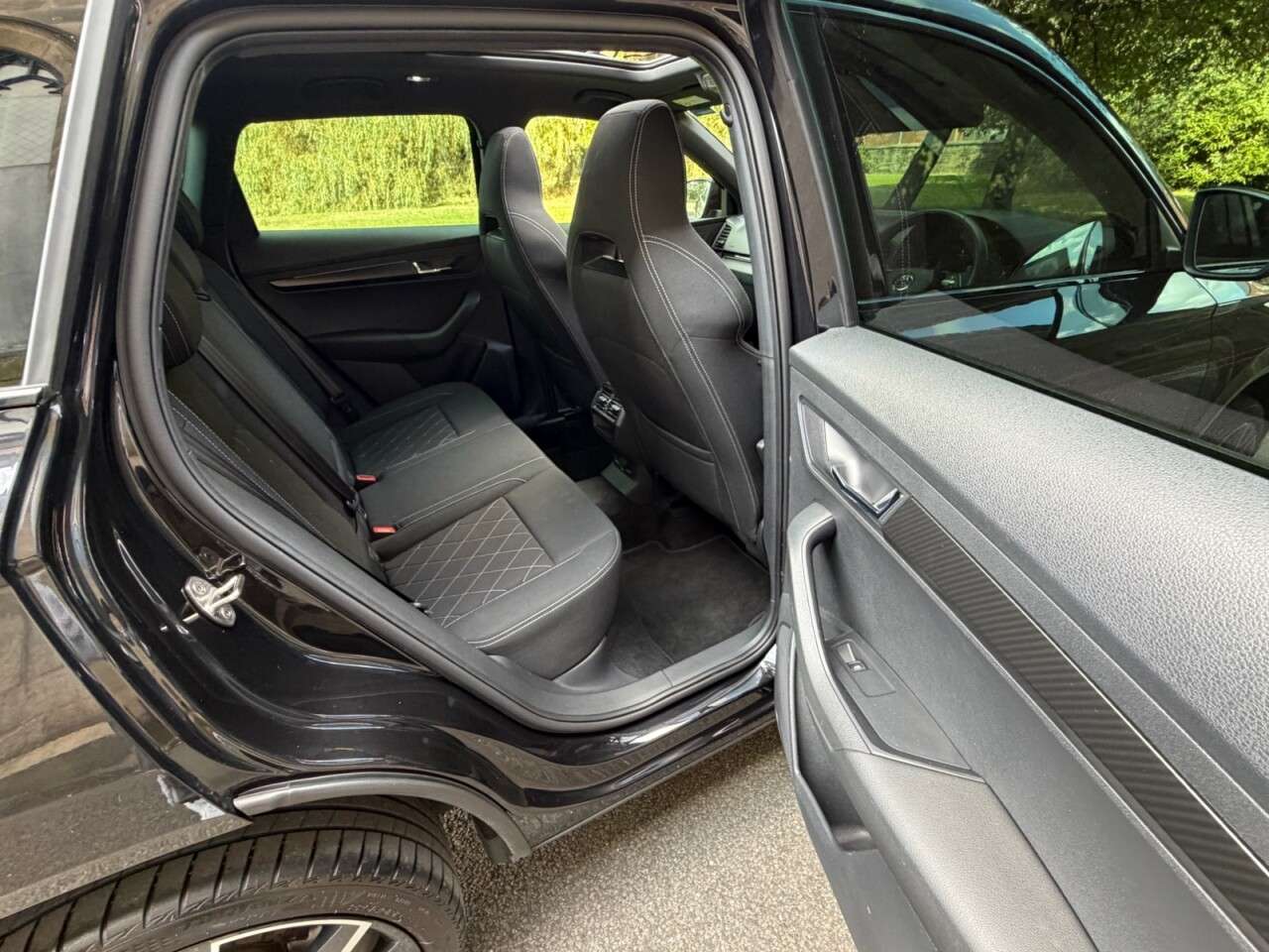 2023 SKODA KAROQ 2023 SKODA KAROQ