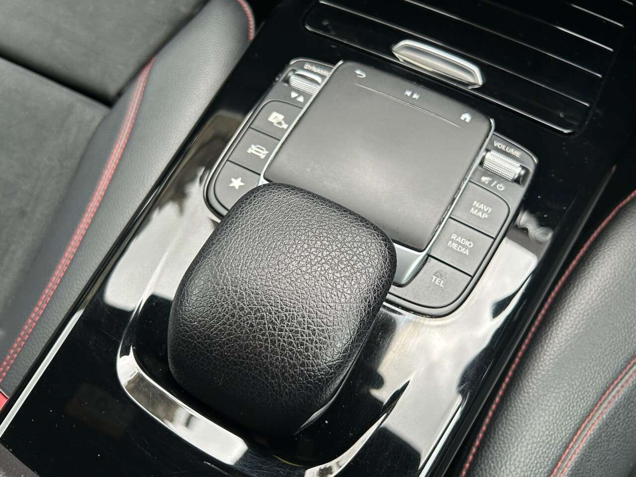 2021 MERCEDES-BENZ A CLASS 2021 MERCEDES-BENZ A CLASS