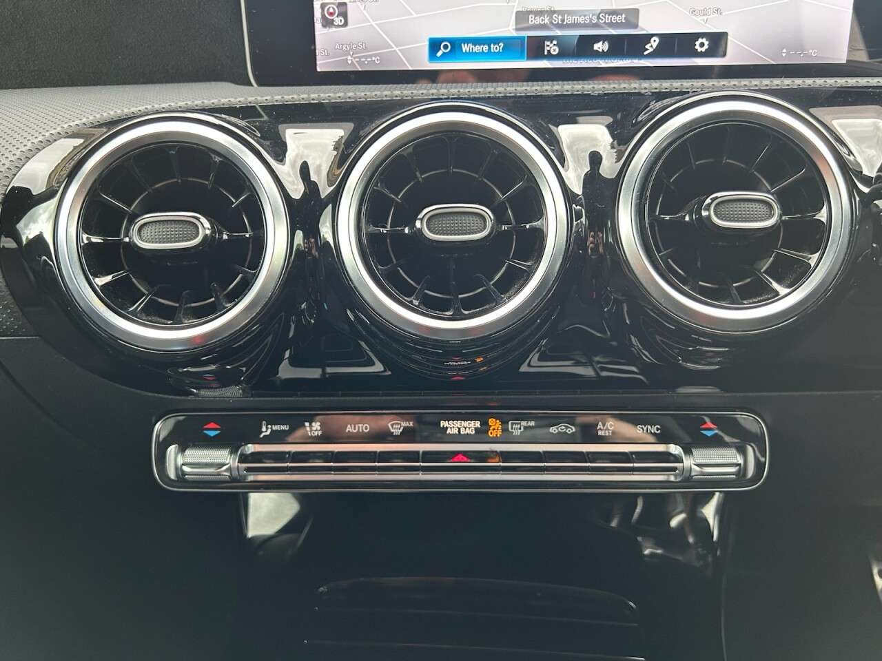 2021 MERCEDES-BENZ A CLASS 2021 MERCEDES-BENZ A CLASS