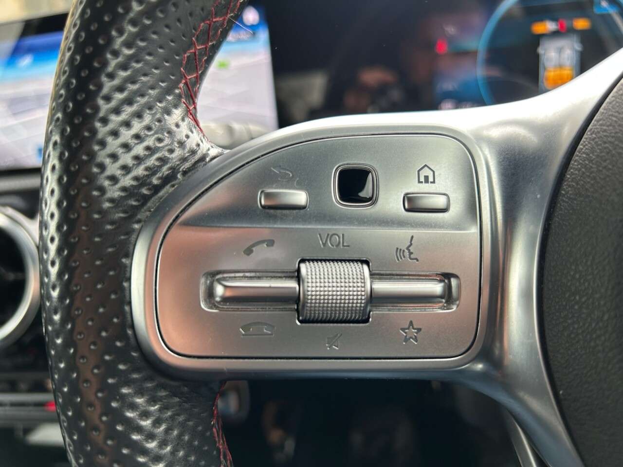 2021 MERCEDES-BENZ A CLASS 2021 MERCEDES-BENZ A CLASS