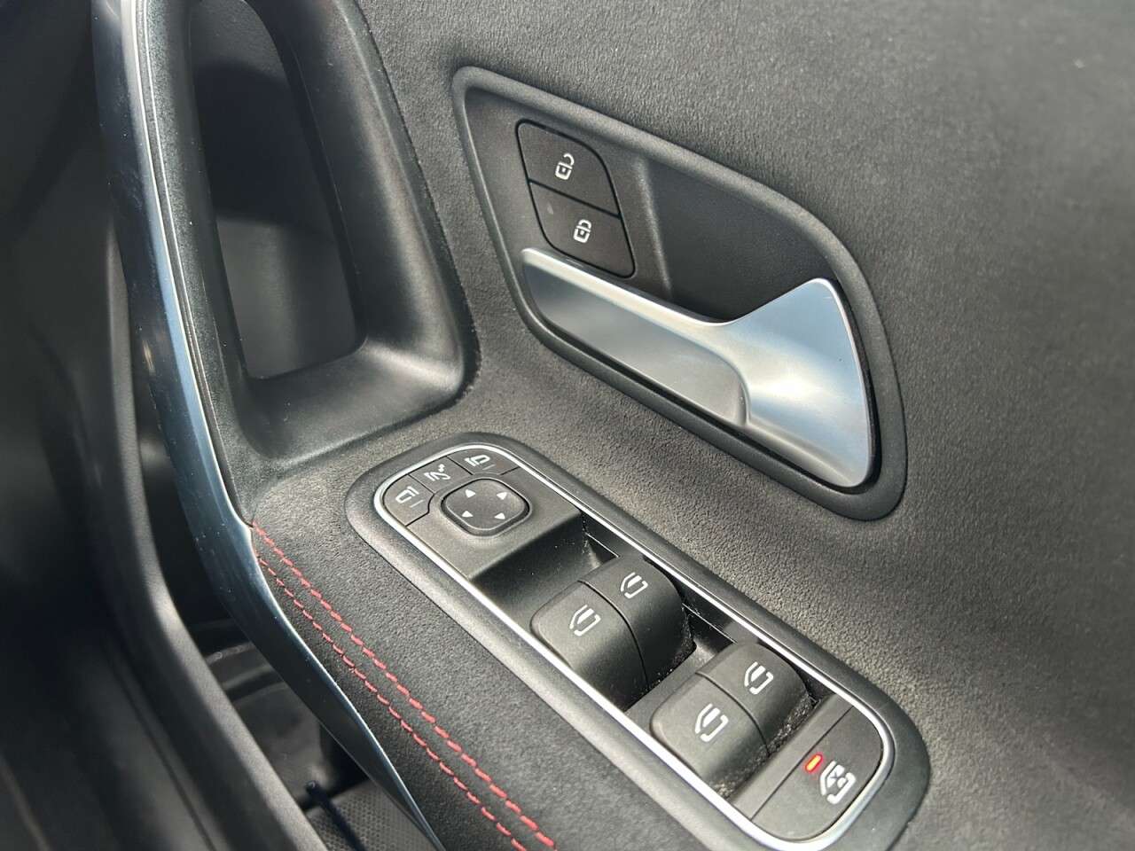 2021 MERCEDES-BENZ A CLASS 2021 MERCEDES-BENZ A CLASS