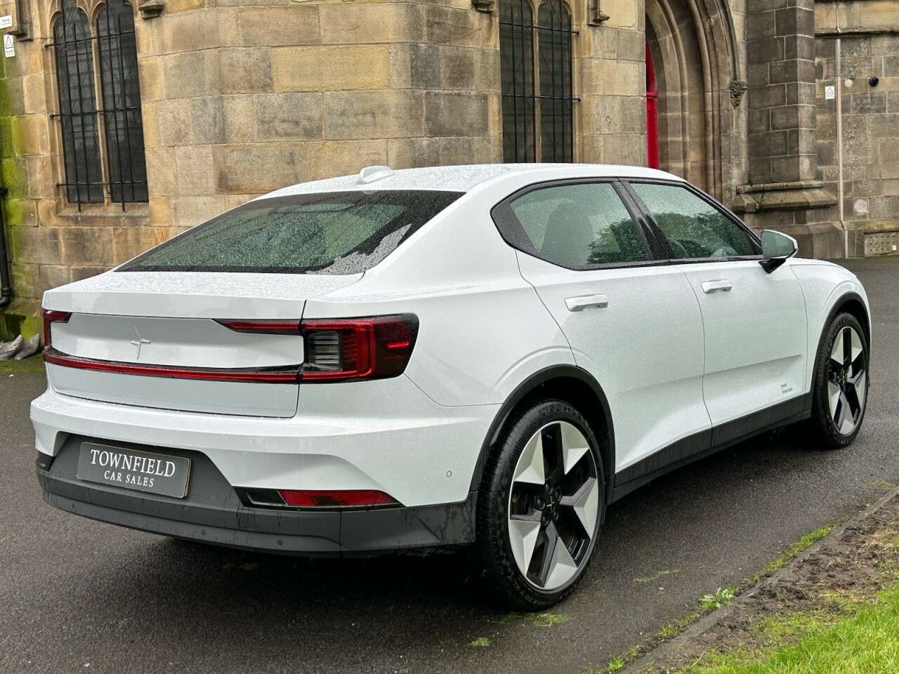A 2024 POLESTAR POLESTAR 2 Single Motor 69kWh Standard Range Fastback 5dr Electric Auto RWD (272 ps) H A 2024 POLESTAR POLESTAR 2 Single Motor 69kWh Standard Range Fastback 5dr Electric Auto RWD (272 ps) H