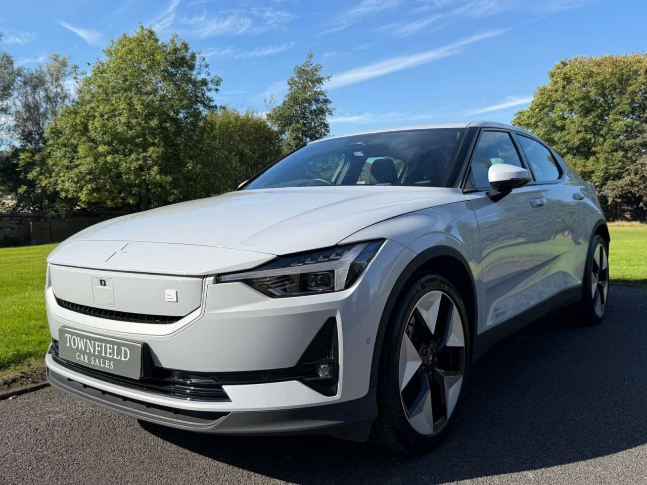 A 2024 POLESTAR POLESTAR 2 Single Motor 69kWh Standard Range Fastback 5dr Electric Auto RWD (272 ps) H A 2024 POLESTAR POLESTAR 2 Single Motor 69kWh Standard Range Fastback 5dr Electric Auto RWD (272 ps) H