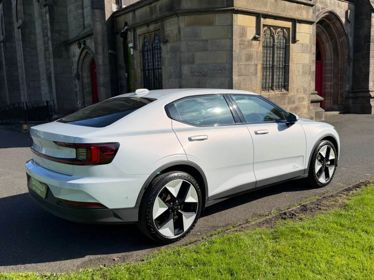 A 2024 POLESTAR POLESTAR 2 Single Motor 69kWh Standard Range Fastback 5dr Electric Auto RWD (272 ps) H A 2024 POLESTAR POLESTAR 2 Single Motor 69kWh Standard Range Fastback 5dr Electric Auto RWD (272 ps) H