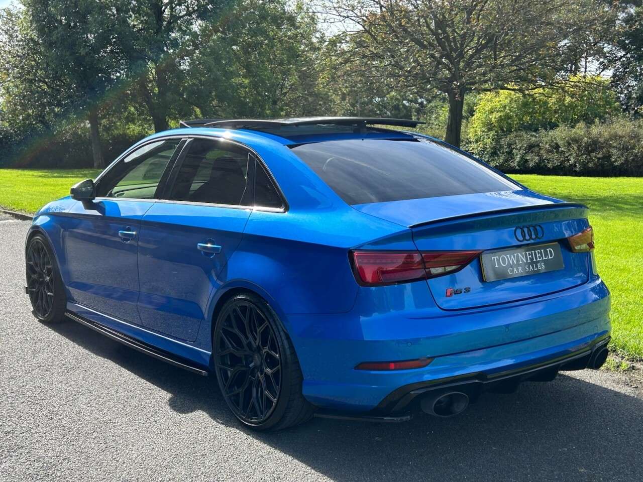 2019 AUDI RS3 2019 AUDI RS3