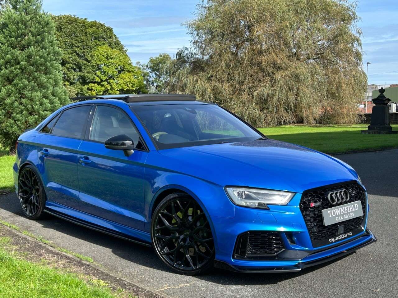 2019 AUDI RS3 2019 AUDI RS3