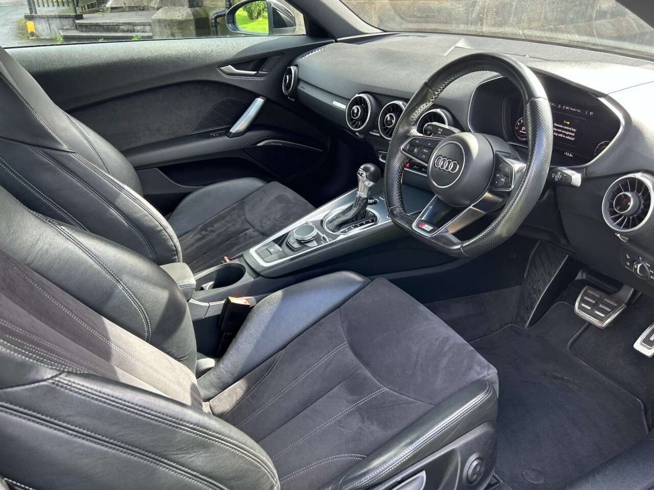 2015 AUDI TT 2015 AUDI TT