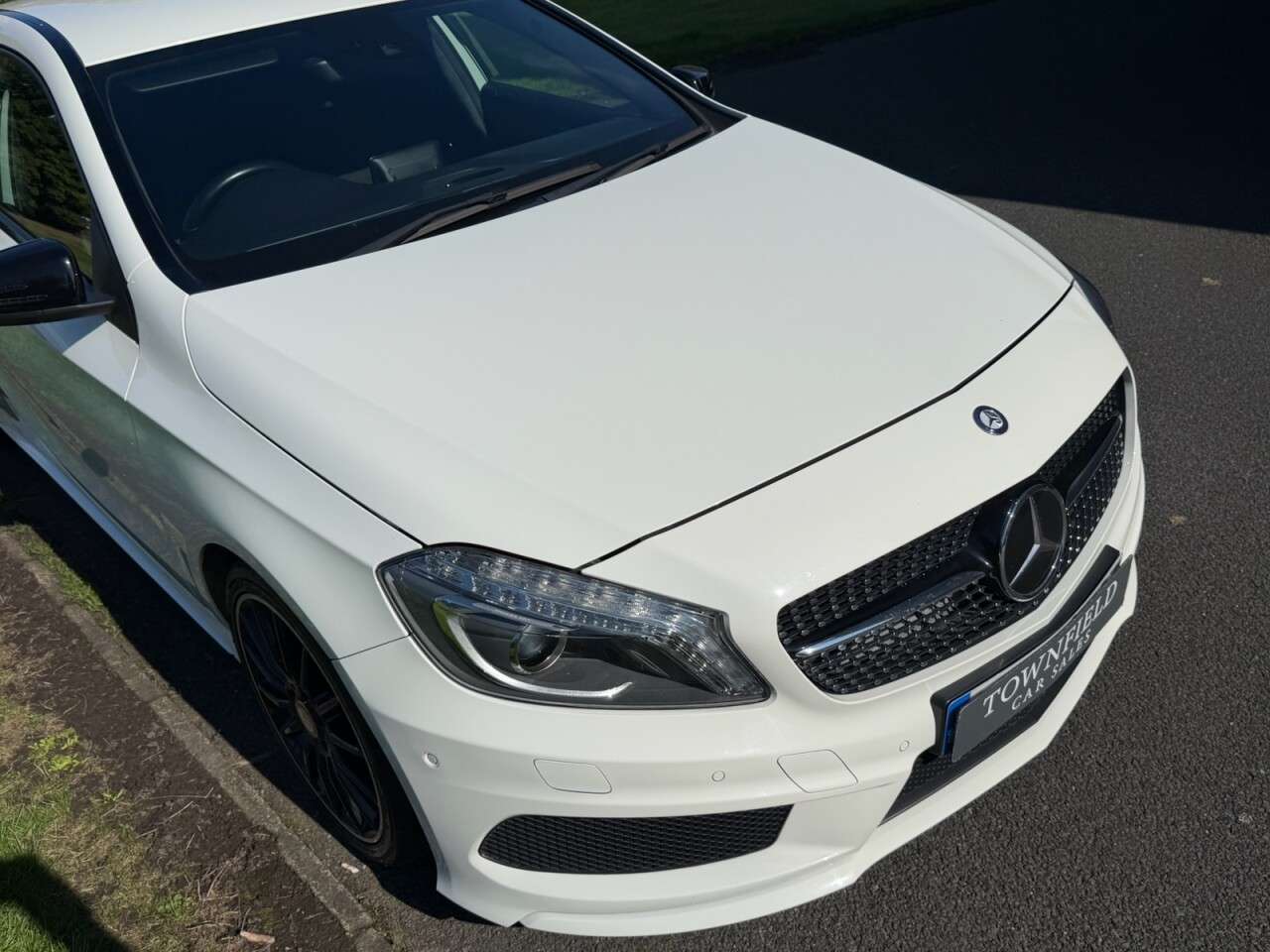 A 2015 MERCEDES-BENZ A CLASS 2.1 A200 CDI AMG Night Edition Hatchback 5dr Diesel 7G-DCT Euro 6 (s/s) (13 A 2015 MERCEDES-BENZ A CLASS 2.1 A200 CDI AMG Night Edition Hatchback 5dr Diesel 7G-DCT Euro 6 (s/s) (13