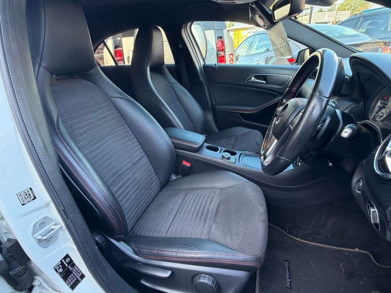2015 MERCEDES-BENZ A CLASS 2015 MERCEDES-BENZ A CLASS