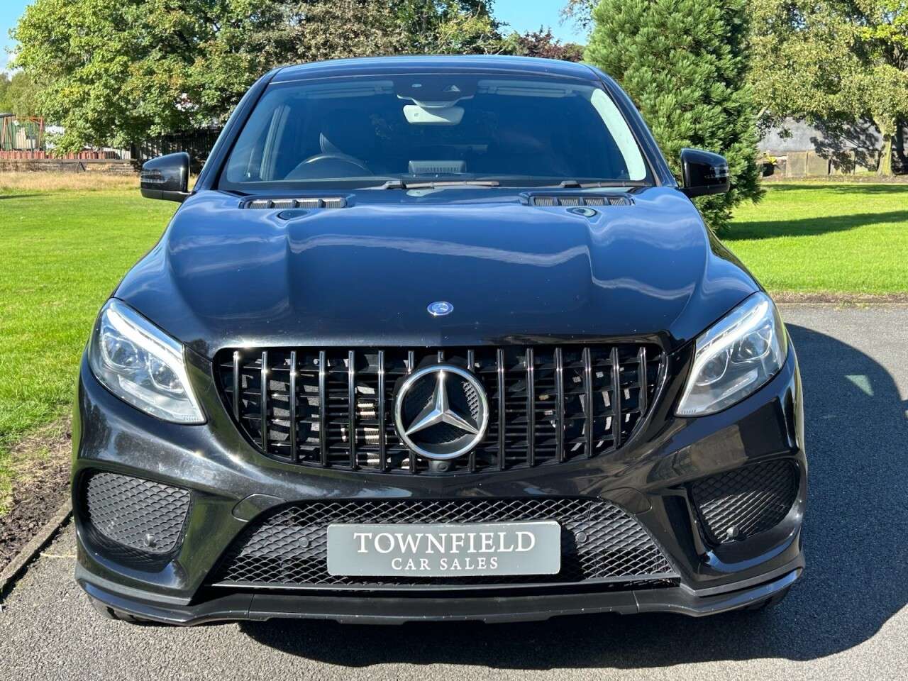 A 2016 MERCEDES-BENZ GLE 3.0 GLE350d V6 AMG Line Coupe 5dr Diesel G-Tronic 4MATIC Euro 6 (s/s) (258 A 2016 MERCEDES-BENZ GLE 3.0 GLE350d V6 AMG Line Coupe 5dr Diesel G-Tronic 4MATIC Euro 6 (s/s) (258