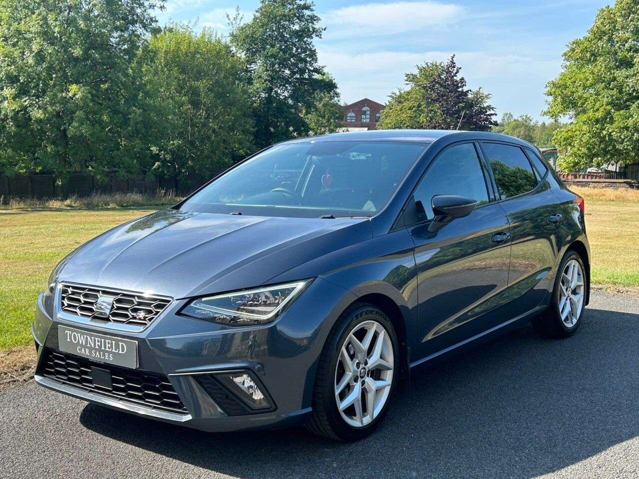 A 2020 SEAT IBIZA 1.0 TSI FR Hatchback 5dr Petrol Manual Euro 6 (s/s) GPF (95 ps) 17 INCH ALL A 2020 SEAT IBIZA 1.0 TSI FR Hatchback 5dr Petrol Manual Euro 6 (s/s) GPF (95 ps) 17 INCH ALL
