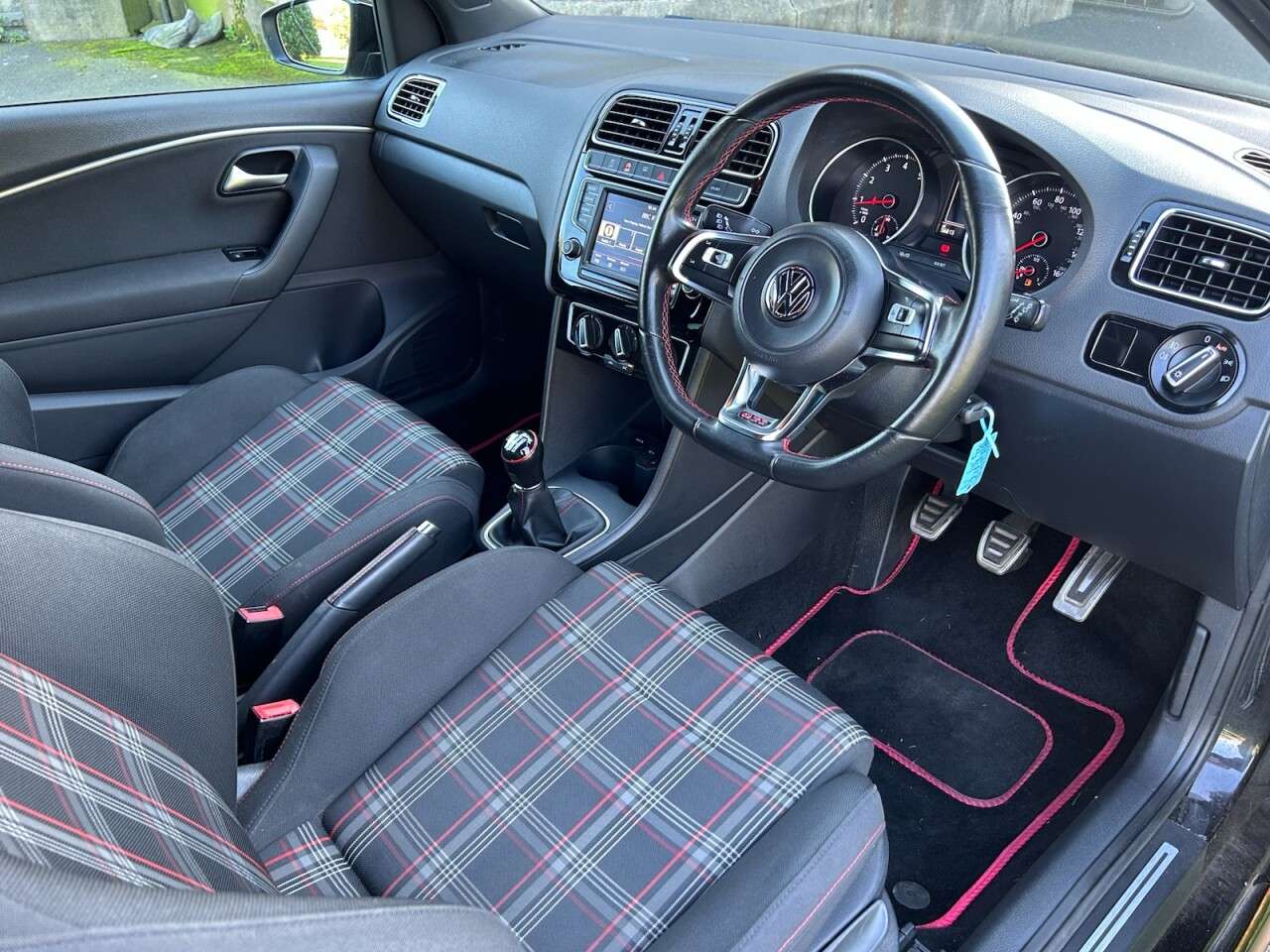 2016 VOLKSWAGEN POLO 2016 VOLKSWAGEN POLO