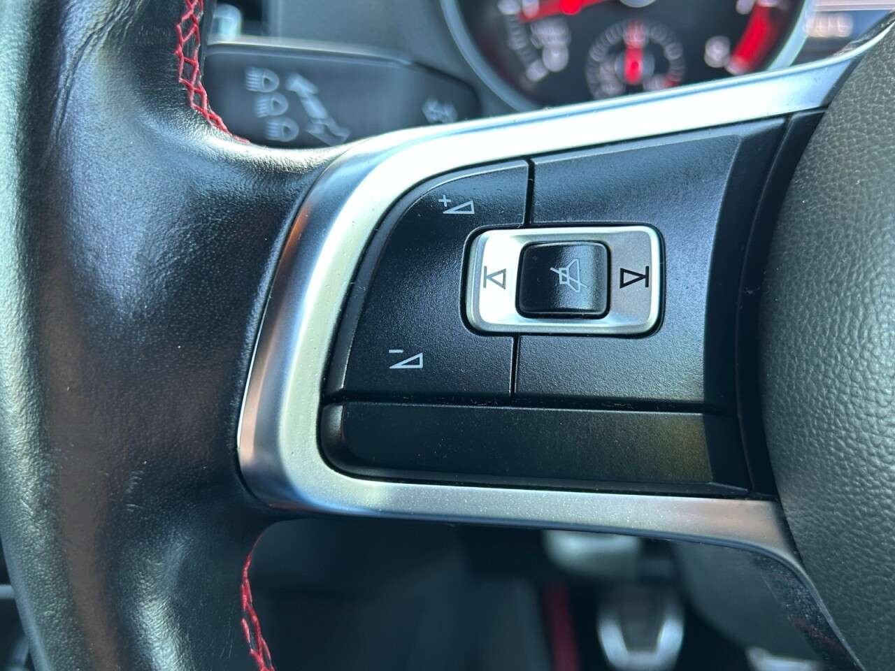 2016 VOLKSWAGEN POLO 2016 VOLKSWAGEN POLO