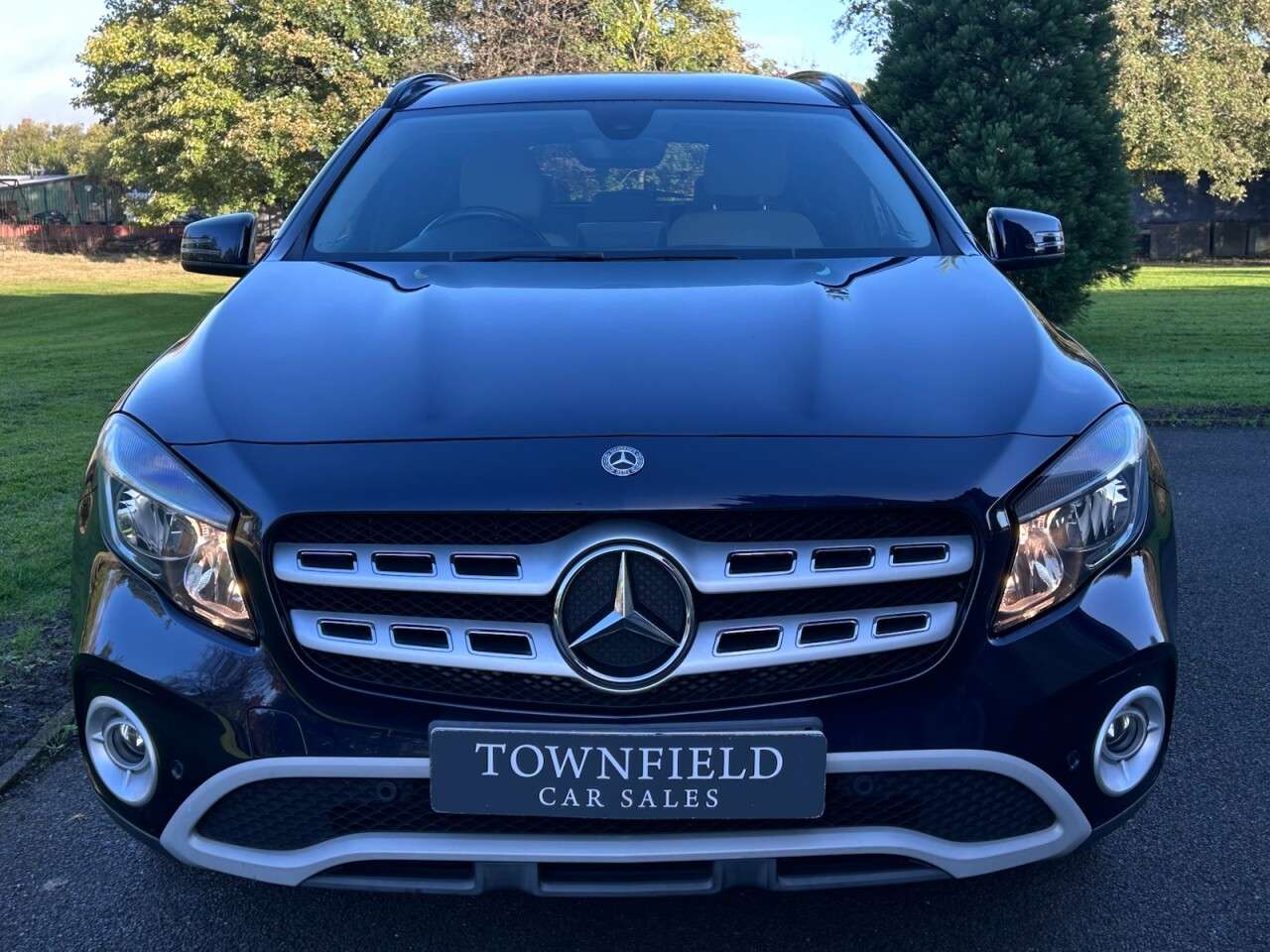 A 2018 MERCEDES-BENZ GLA 1.6 GLA200 SE (Executive) SUV 5dr Petrol 7G-DCT Euro 6 (s/s) (156 ps) 17INC A 2018 MERCEDES-BENZ GLA 1.6 GLA200 SE (Executive) SUV 5dr Petrol 7G-DCT Euro 6 (s/s) (156 ps) 17INC