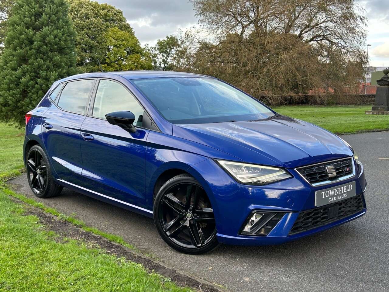 A 2019 SEAT IBIZA 1.0 TSI FR Sport Hatchback 5dr Petrol Manual Euro 6 (s/s) GPF (95 ps) SAT N A 2019 SEAT IBIZA 1.0 TSI FR Sport Hatchback 5dr Petrol Manual Euro 6 (s/s) GPF (95 ps) SAT N