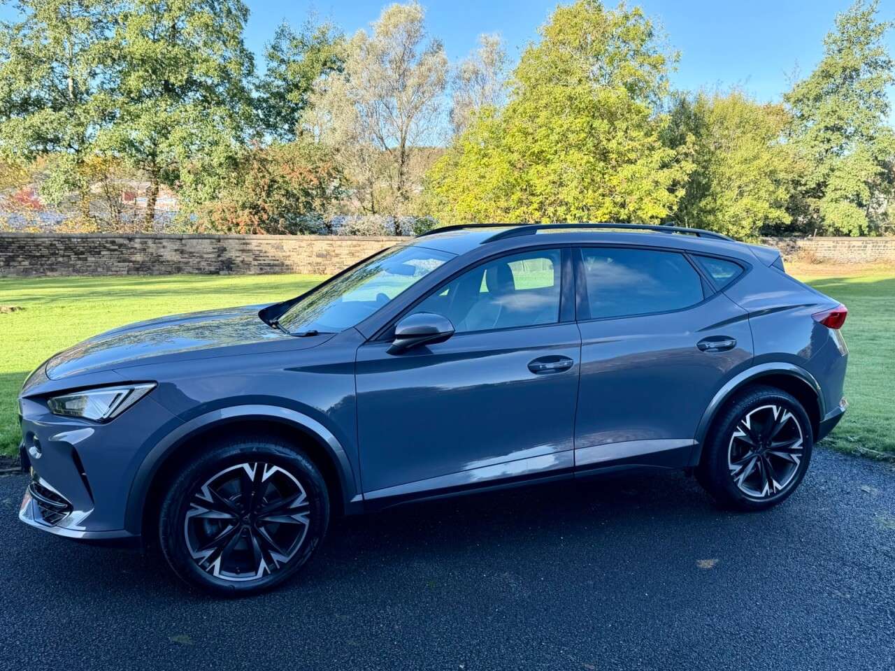 A 2021 CUPRA FORMENTOR 1.5 TSI V1 SUV 5dr Petrol Manual Euro 6 (s/s) (150 ps) WIRELESS CARPLAY+ WI A 2021 CUPRA FORMENTOR 1.5 TSI V1 SUV 5dr Petrol Manual Euro 6 (s/s) (150 ps) WIRELESS CARPLAY+ WI