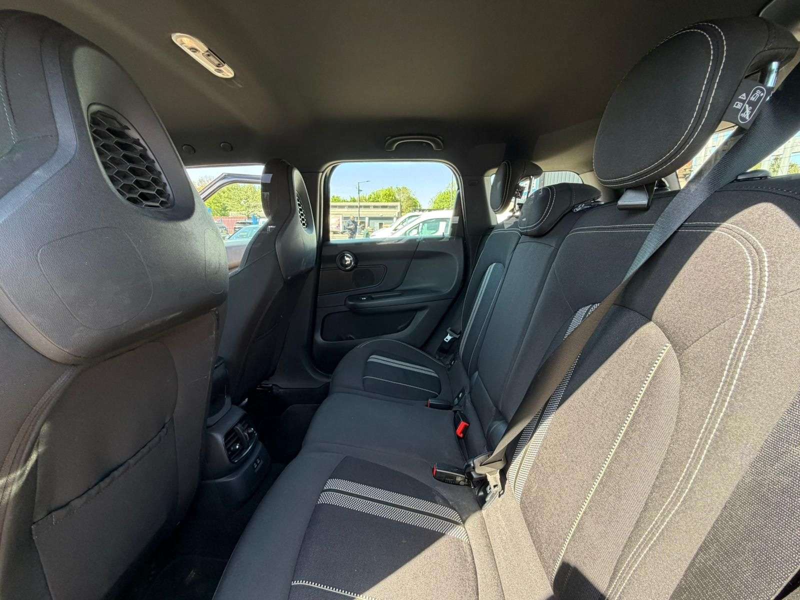 2018 MINI COUNTRYMAN 2018 MINI COUNTRYMAN