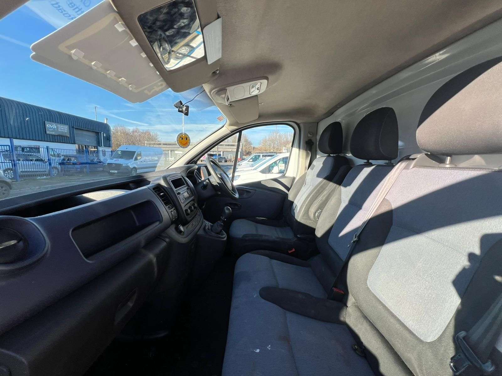 2016 VAUXHALL VIVARO 2016 VAUXHALL VIVARO