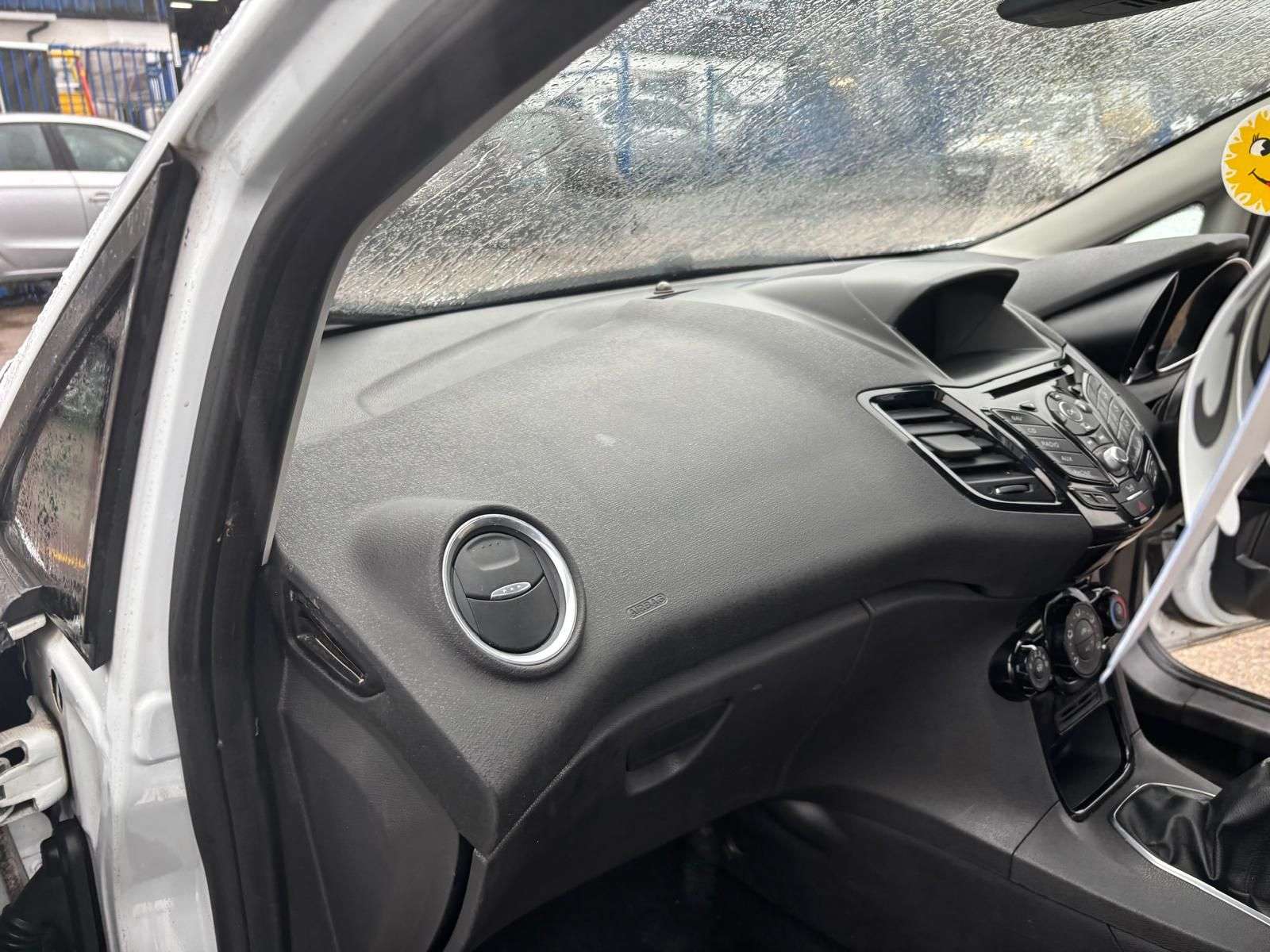 2016 FORD FIESTA VAN 2016 FORD FIESTA VAN