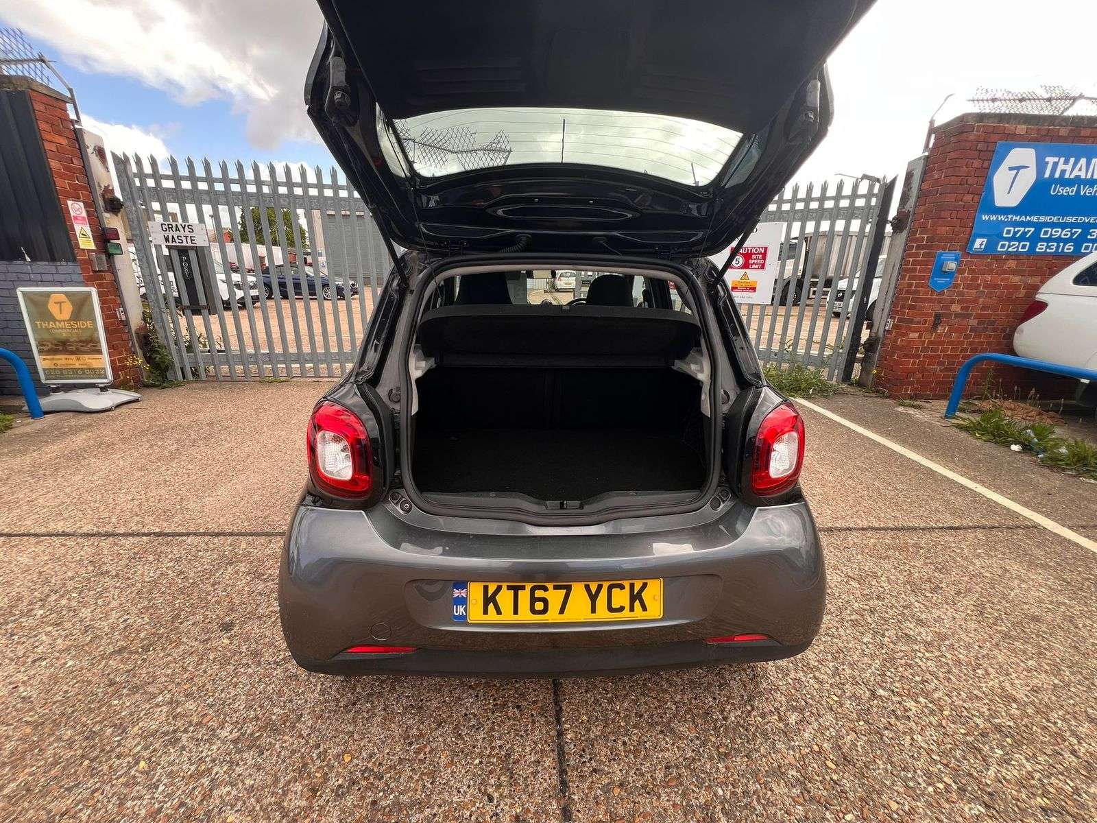 2018 SMART FORFOUR 2018 SMART FORFOUR