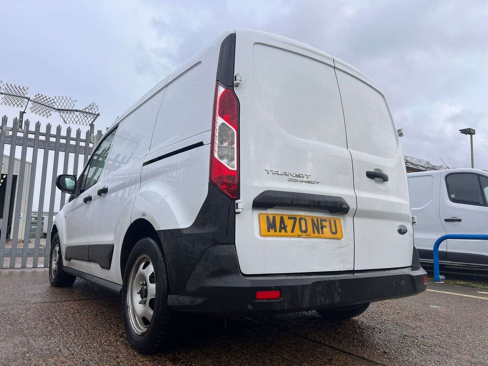 2020 FORD TRANSIT COURIER 2020 FORD TRANSIT COURIER