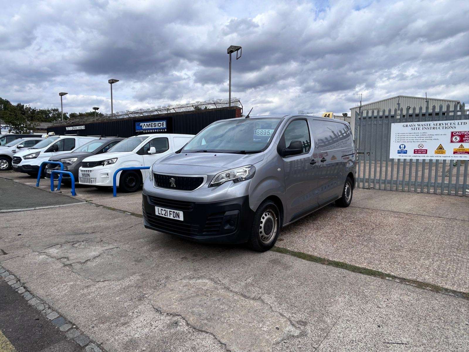 A 2021 PEUGEOT EXPERT 1.5 BlueHDi 1000 Professional Standard Panel Van 6dr Diesel Manual MWB Euro 6 (s/s) (100 bhp) A 2021 PEUGEOT EXPERT 1.5 BlueHDi 1000 Professional Standard Panel Van 6dr Diesel Manual MWB Euro 6 (s/s) (100 bhp)