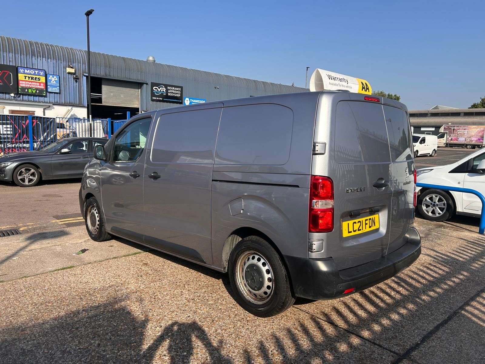 A 2021 PEUGEOT EXPERT 1.5 BlueHDi 1000 Professional Standard Panel Van 6dr Diesel Manual MWB Euro 6 (s/s) (100 bhp) A 2021 PEUGEOT EXPERT 1.5 BlueHDi 1000 Professional Standard Panel Van 6dr Diesel Manual MWB Euro 6 (s/s) (100 bhp)