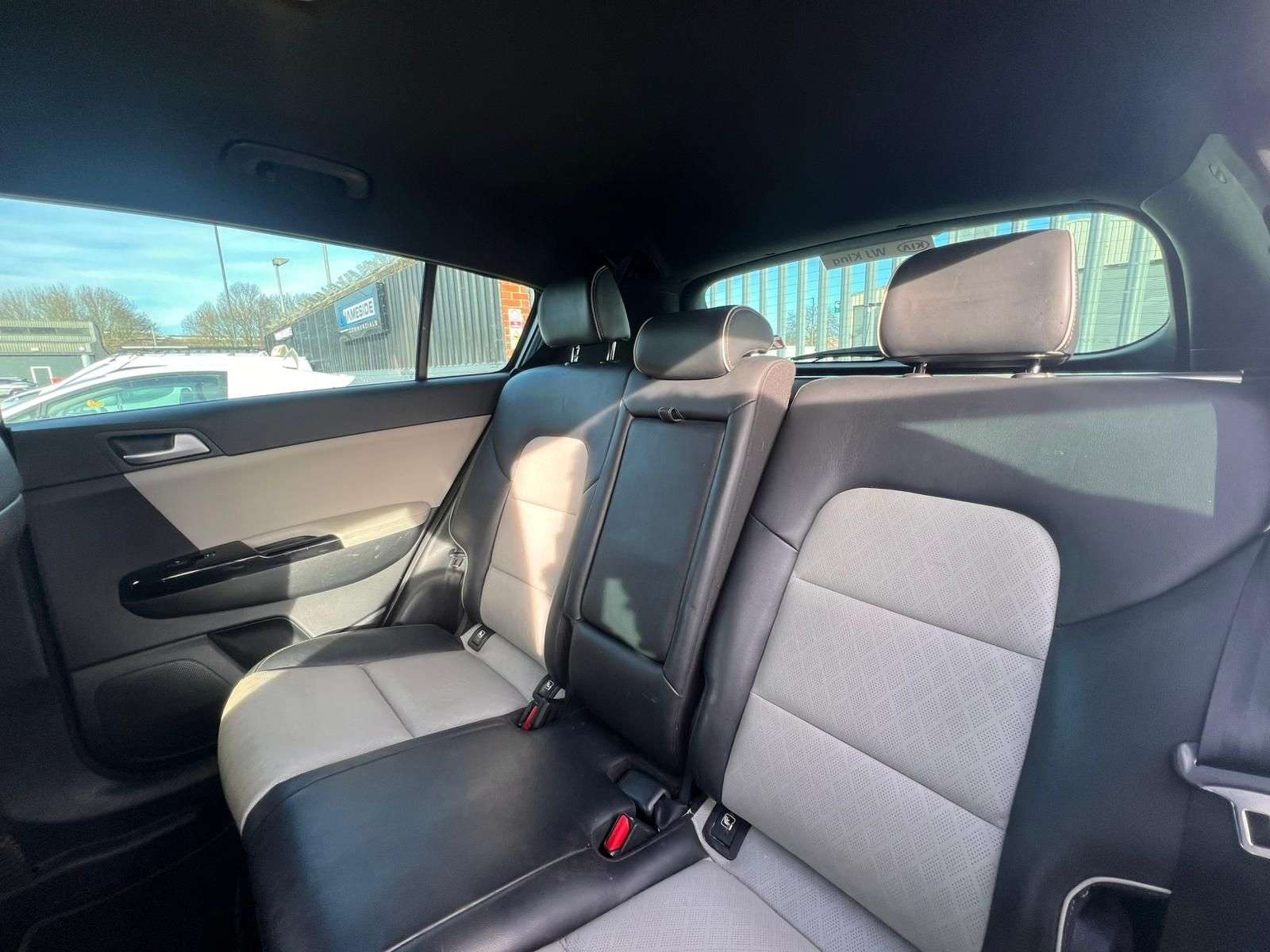 2018 KIA SPORTAGE 2018 KIA SPORTAGE