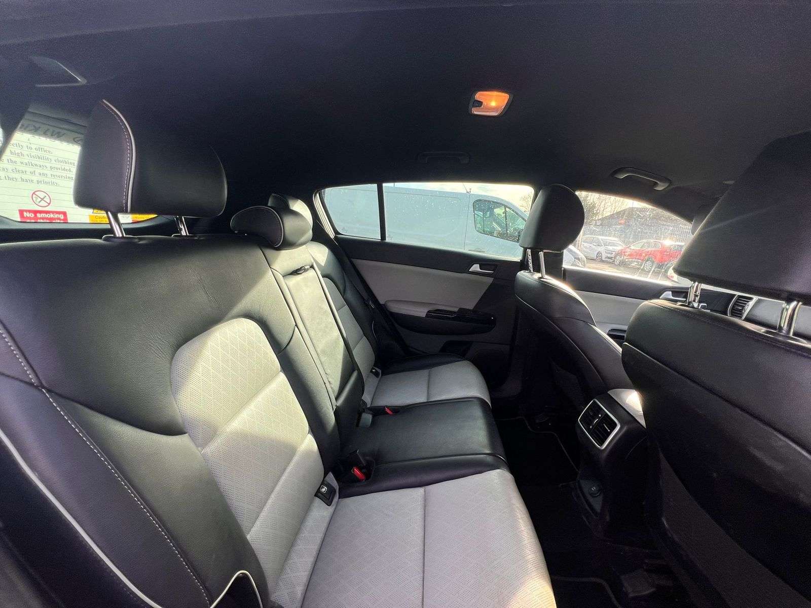 2018 KIA SPORTAGE 2018 KIA SPORTAGE