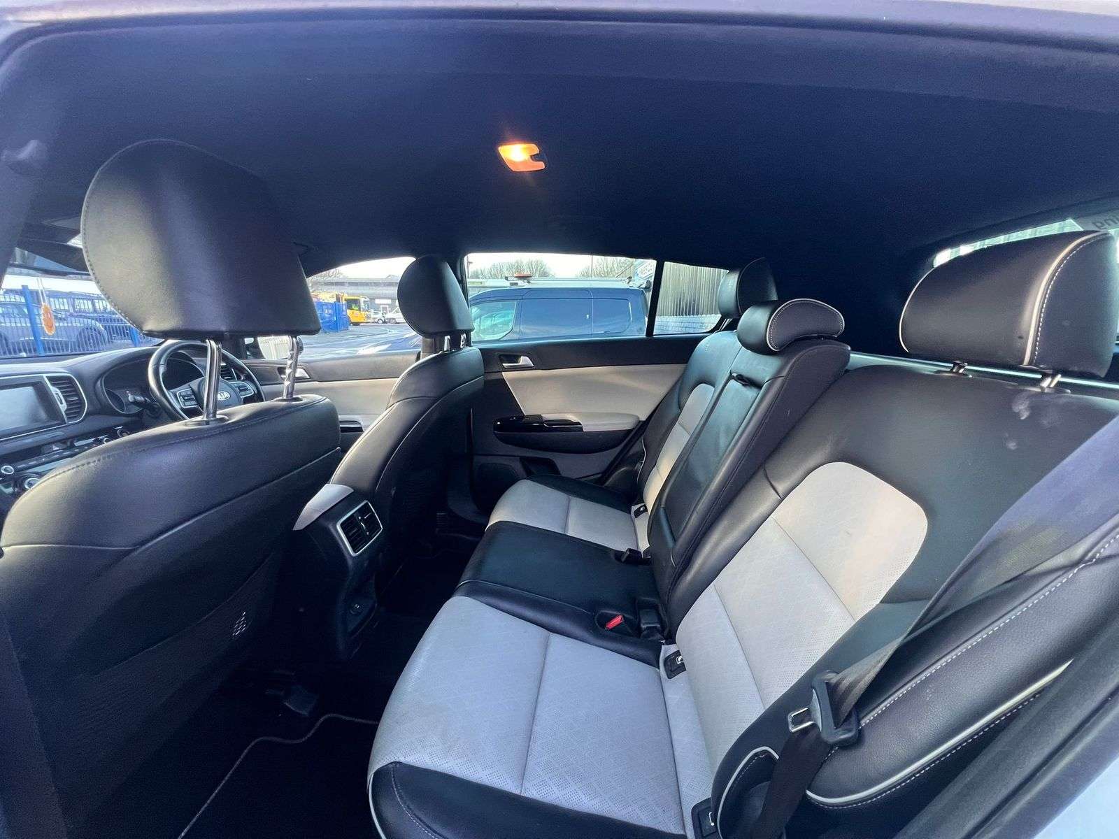 2018 KIA SPORTAGE 2018 KIA SPORTAGE