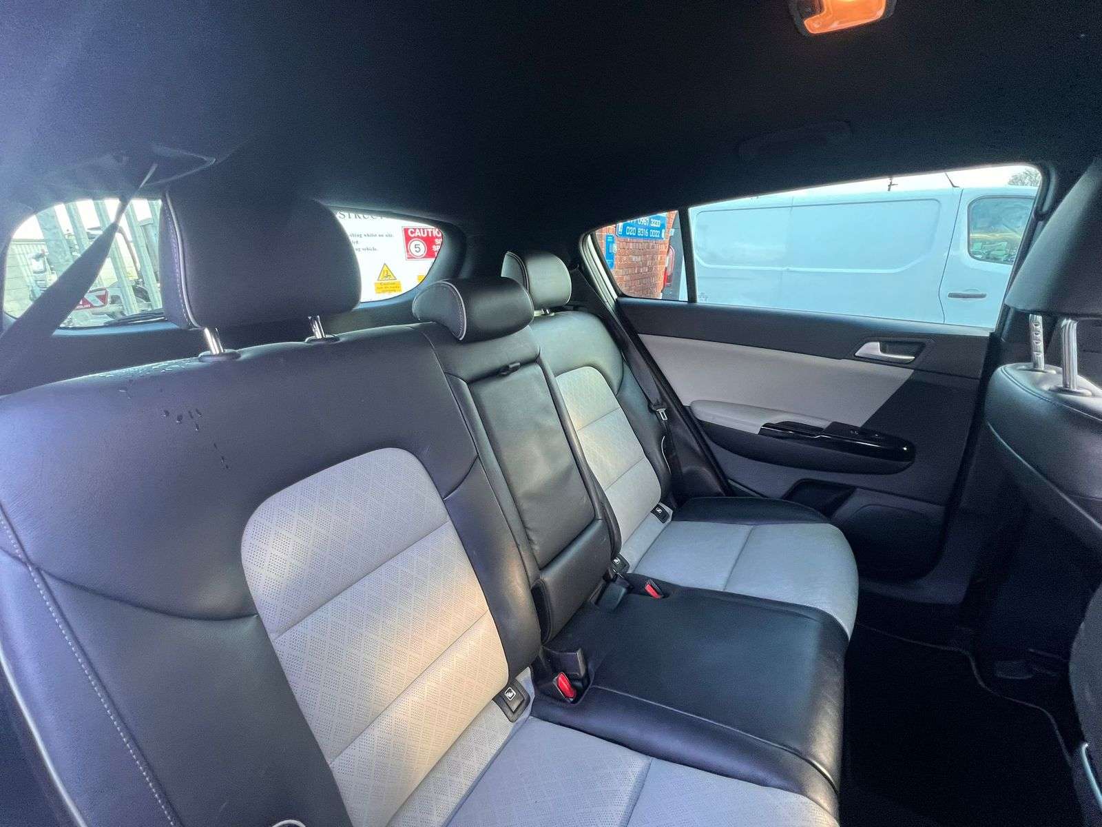 2018 KIA SPORTAGE 2018 KIA SPORTAGE