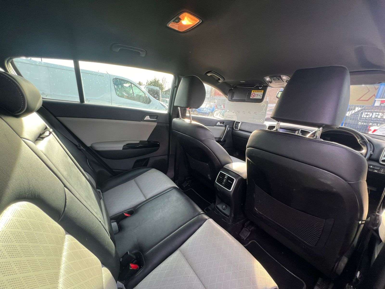 2018 KIA SPORTAGE 2018 KIA SPORTAGE