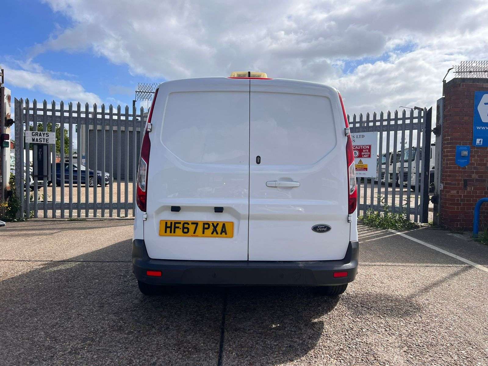 2017 FORD TRANSIT CONNECT 2017 FORD TRANSIT CONNECT