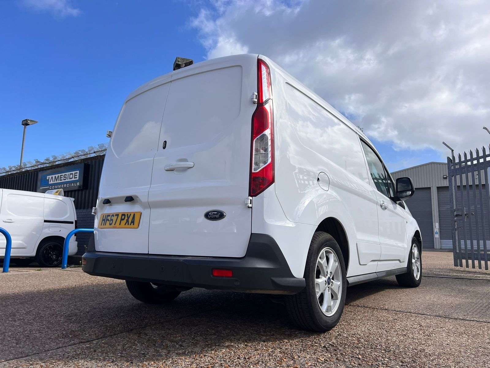 2017 FORD TRANSIT CONNECT 2017 FORD TRANSIT CONNECT