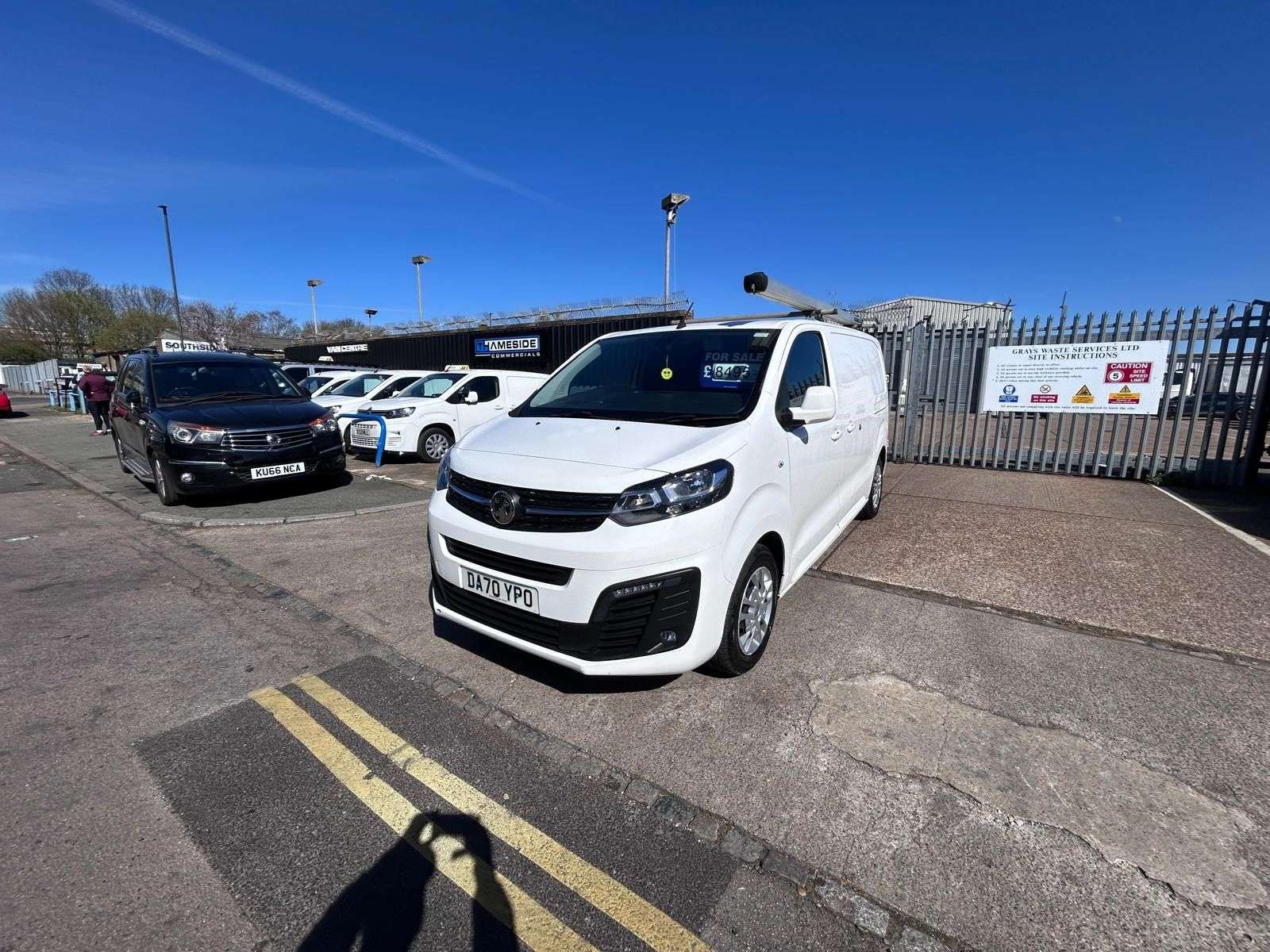 A 2020 VAUXHALL VIVARO 1.5 Turbo D 2700 Sportive Panel Van 5dr Diesel Manual L1 H1 Euro 6 (s/s) (120 ps) A 2020 VAUXHALL VIVARO 1.5 Turbo D 2700 Sportive Panel Van 5dr Diesel Manual L1 H1 Euro 6 (s/s) (120 ps)