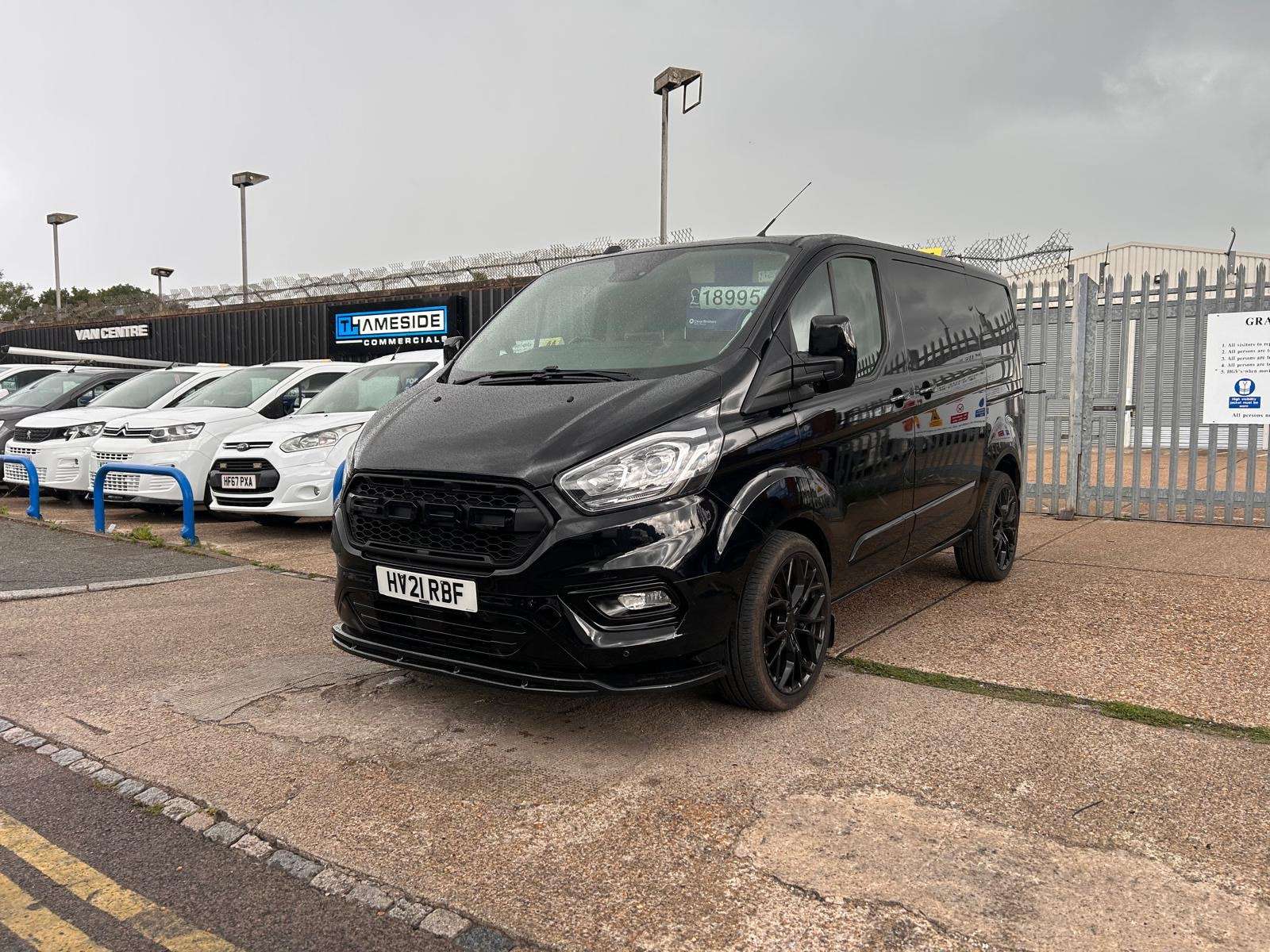 A 2021 FORD TRANSIT CUSTOM 2.0 300 EcoBlue Limited Panel Van 5dr Diesel Manual L1 H1 Euro 6 (s/s) (130 ps) A 2021 FORD TRANSIT CUSTOM 2.0 300 EcoBlue Limited Panel Van 5dr Diesel Manual L1 H1 Euro 6 (s/s) (130 ps)