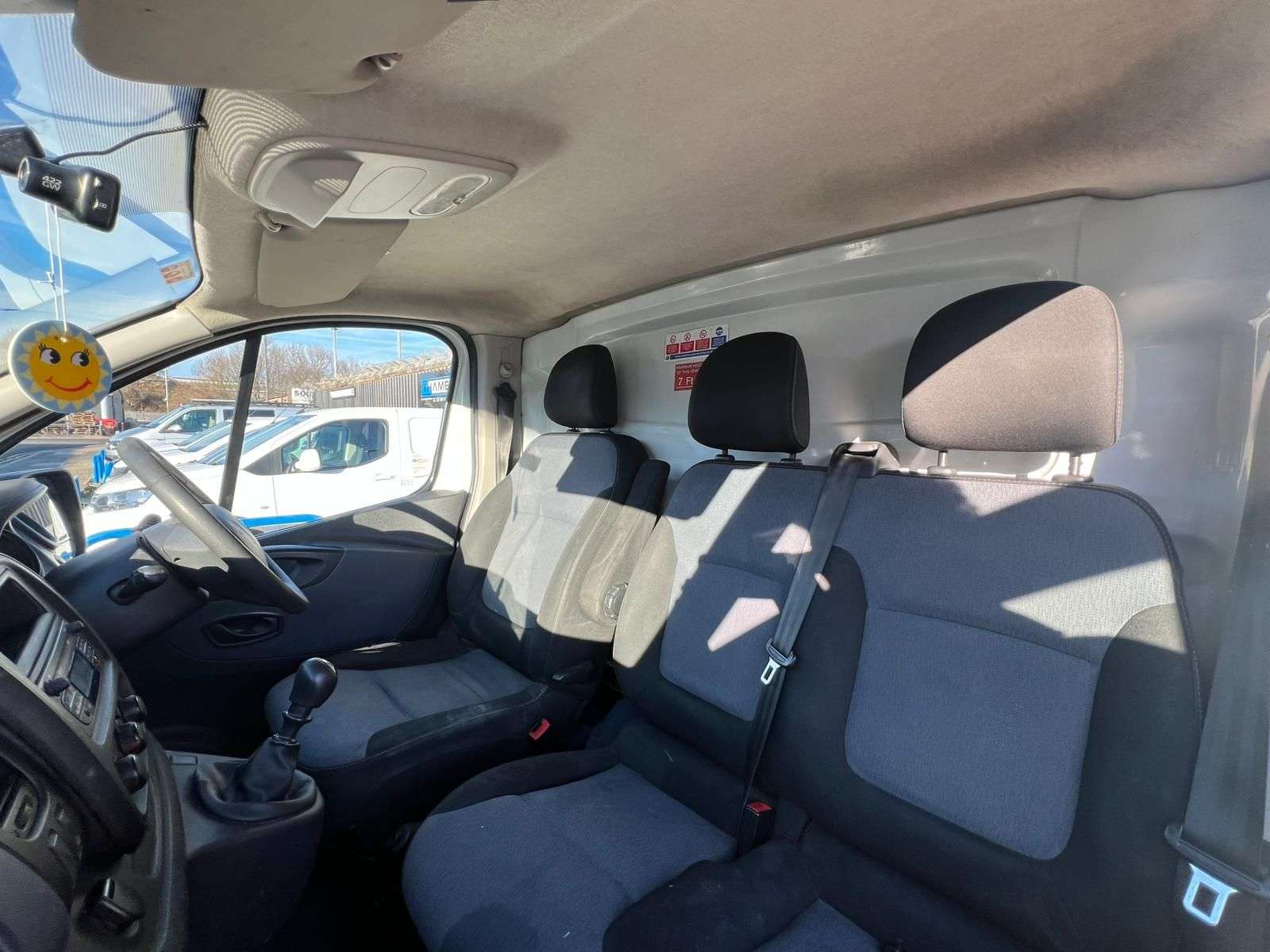 2016 VAUXHALL VIVARO 2016 VAUXHALL VIVARO