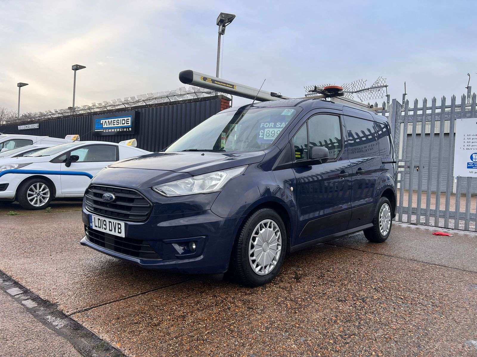 A 2019 FORD TRANSIT CONNECT 1.5 220 EcoBlue Trend Panel Van 5dr Diesel Auto L1 Euro 6 (s/s) (120 ps) A 2019 FORD TRANSIT CONNECT 1.5 220 EcoBlue Trend Panel Van 5dr Diesel Auto L1 Euro 6 (s/s) (120 ps)
