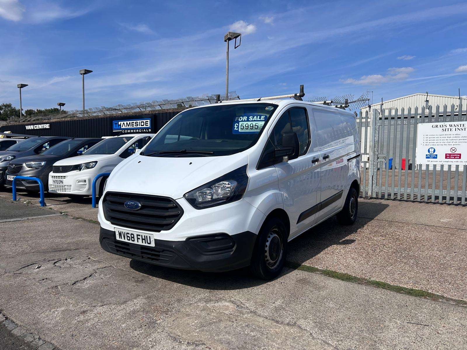 A 2018 FORD TRANSIT CUSTOM 2.0 280 EcoBlue Panel Van 5dr Diesel Manual L1 H1 Euro 6 (105 ps) A 2018 FORD TRANSIT CUSTOM 2.0 280 EcoBlue Panel Van 5dr Diesel Manual L1 H1 Euro 6 (105 ps)