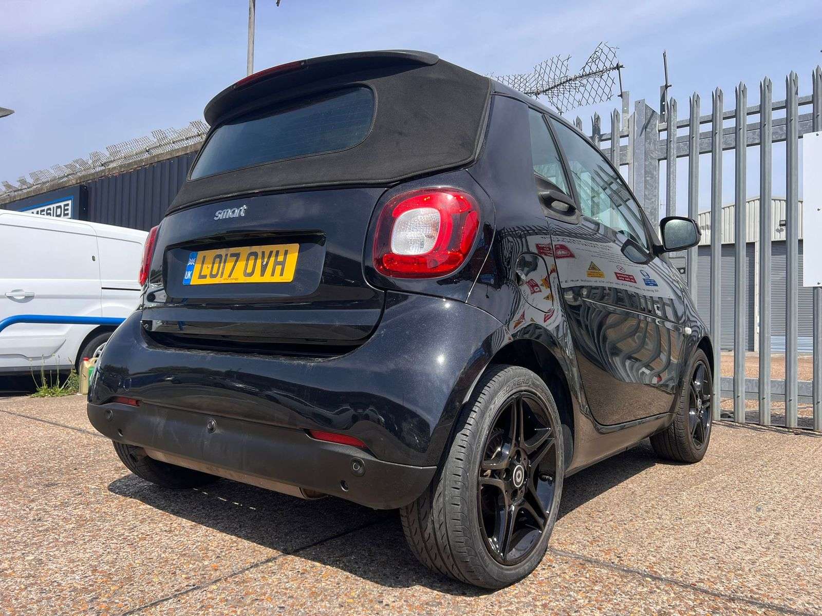 2017 SMART FORTWO 2017 SMART FORTWO