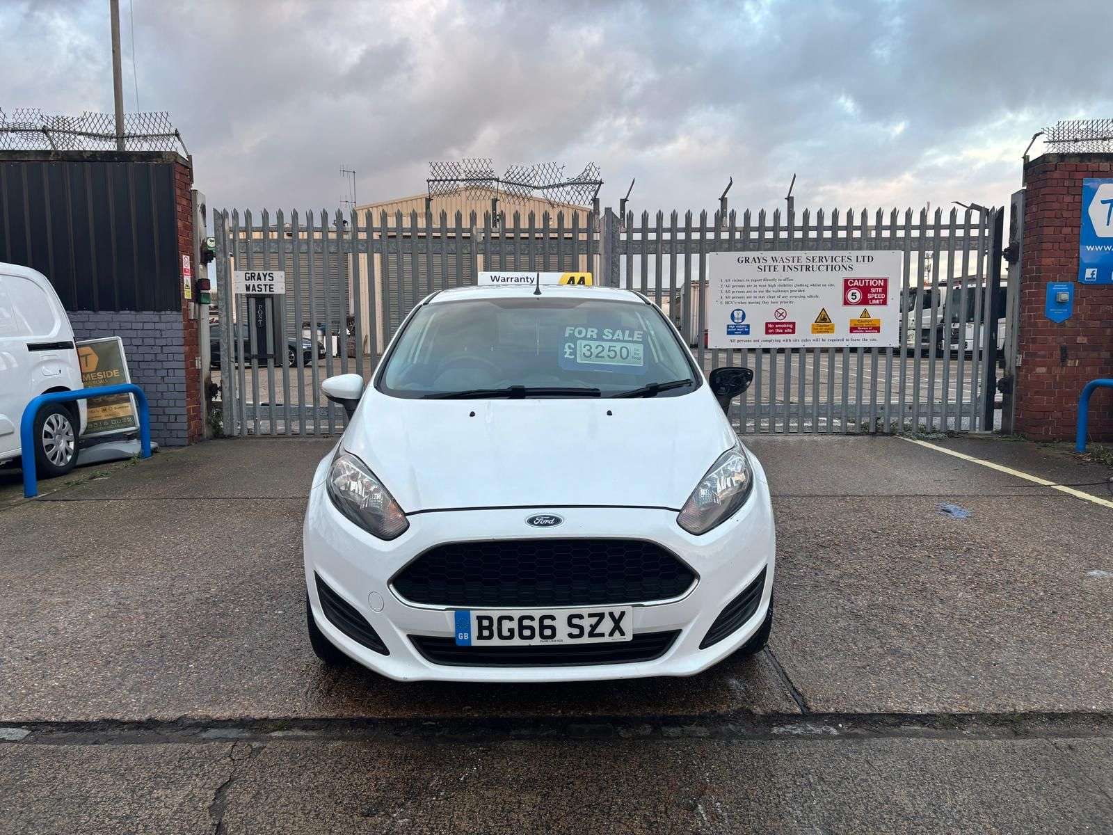 A 2016 FORD FIESTA VAN 1.5 TDCi Panel Van 3dr Diesel Manual (94 g/km, 73.97 bhp) A 2016 FORD FIESTA VAN 1.5 TDCi Panel Van 3dr Diesel Manual (94 g/km, 73.97 bhp)
