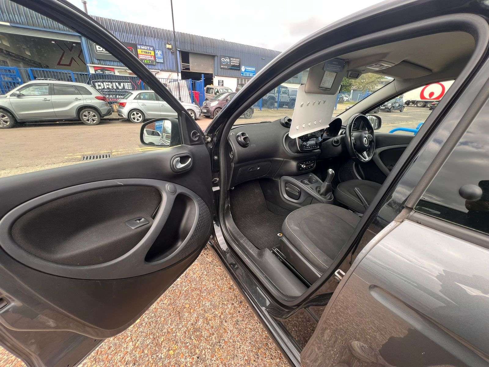 2018 SMART FORFOUR 2018 SMART FORFOUR