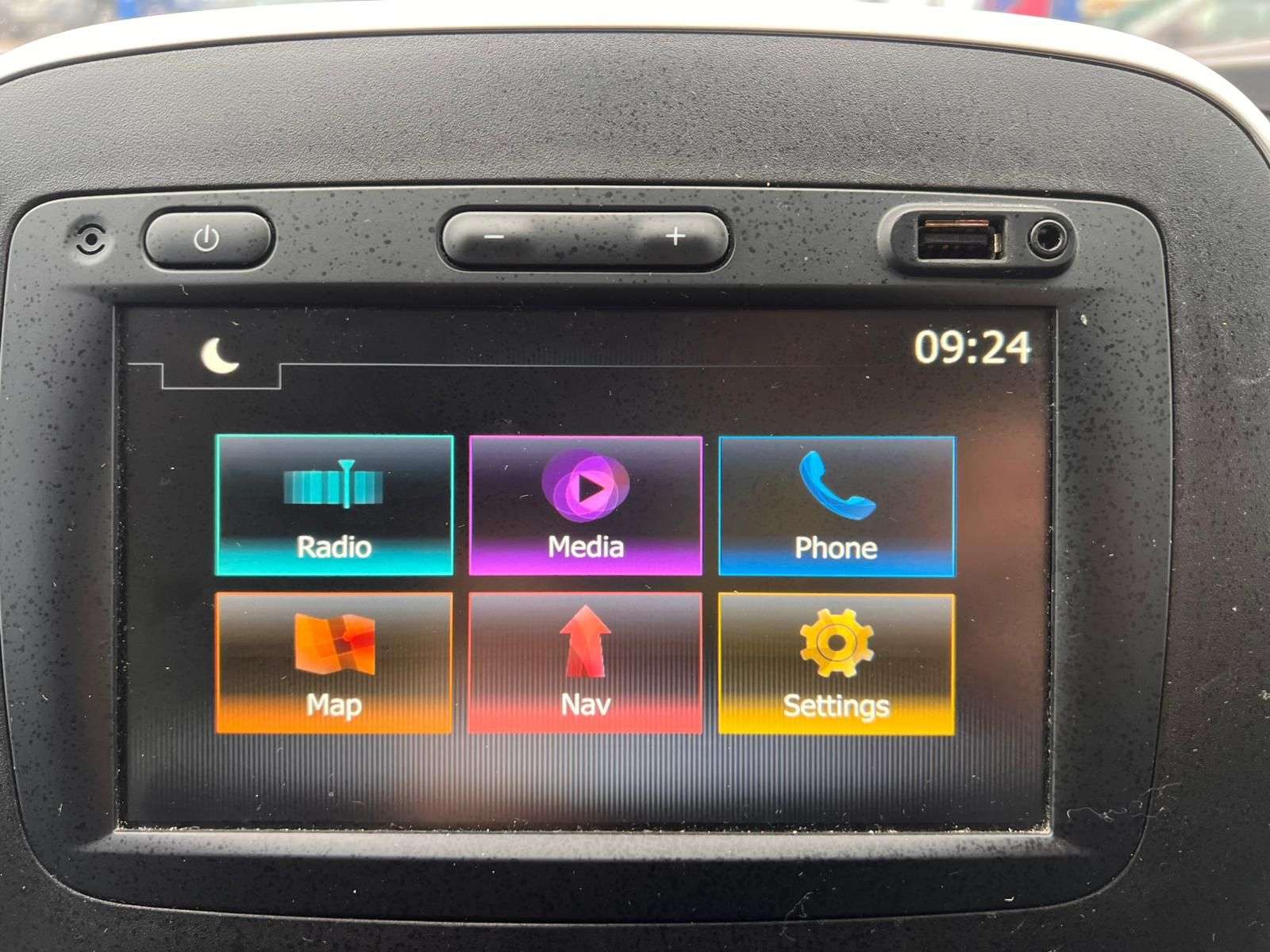 2021 RENAULT TRAFIC 2021 RENAULT TRAFIC