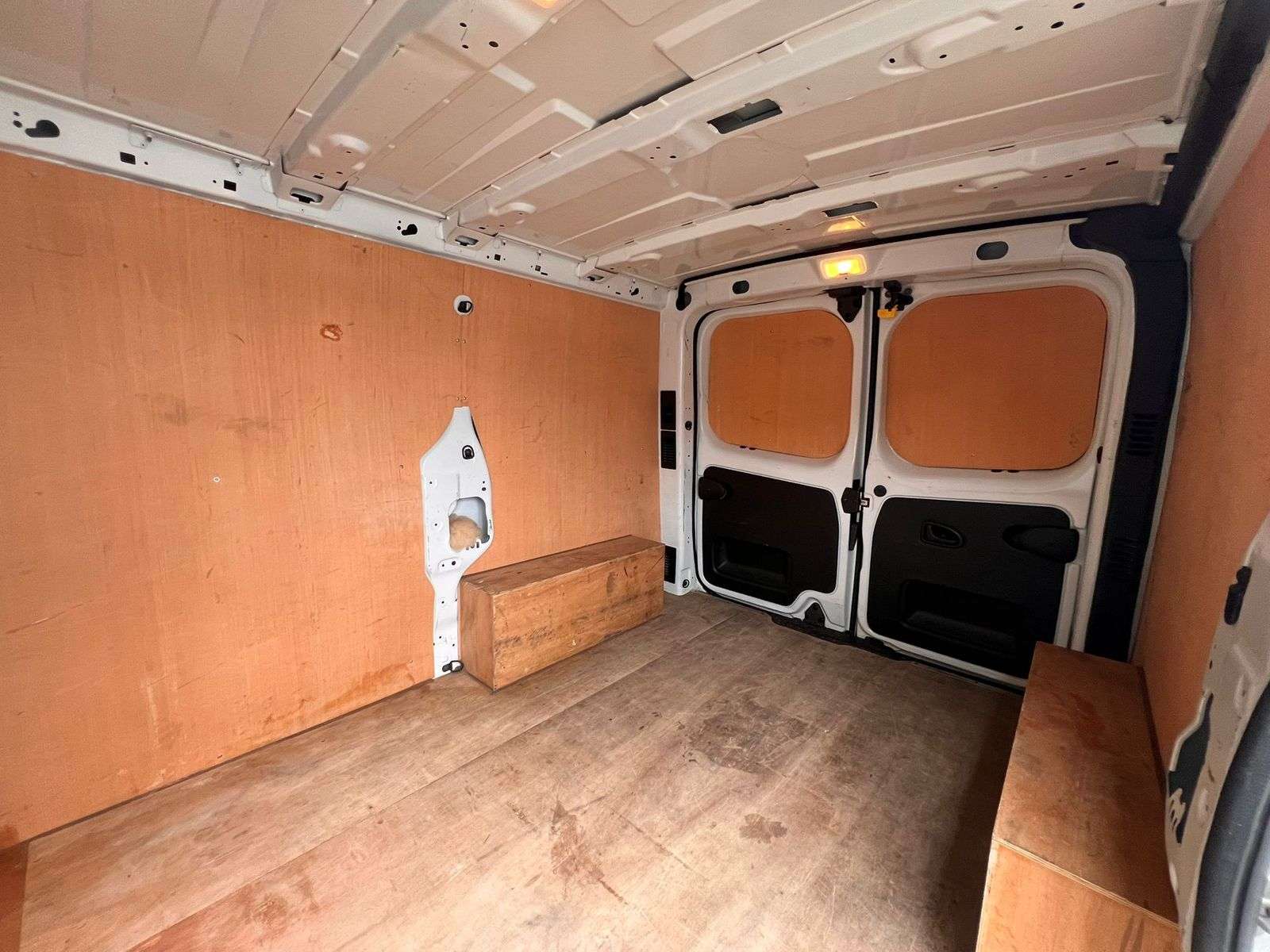 2021 RENAULT TRAFIC 2021 RENAULT TRAFIC