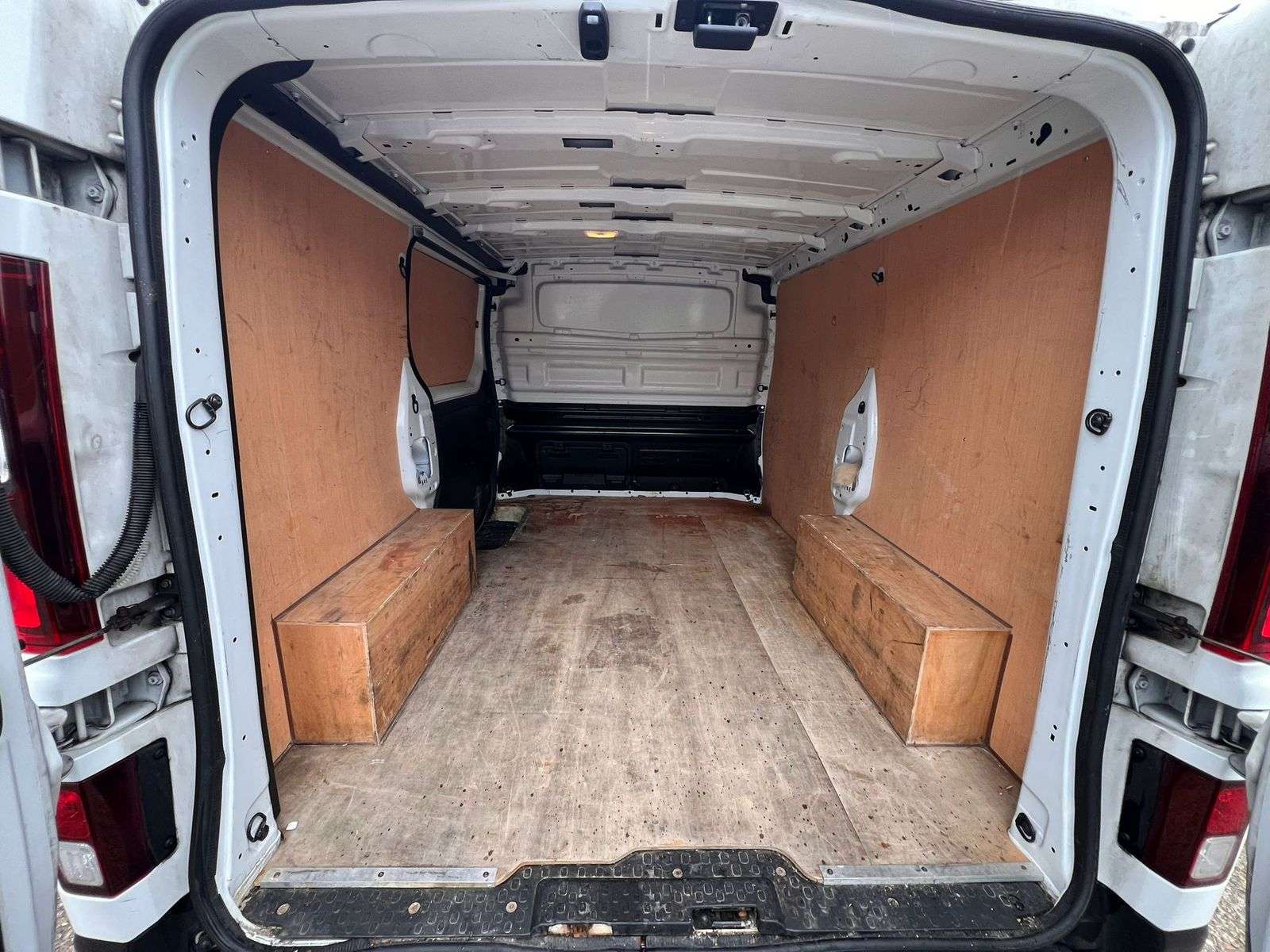 2021 RENAULT TRAFIC 2021 RENAULT TRAFIC