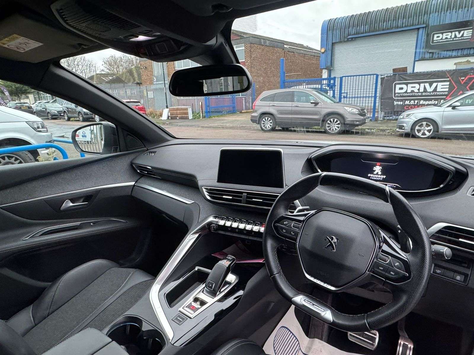 2019 PEUGEOT 3008 2019 PEUGEOT 3008