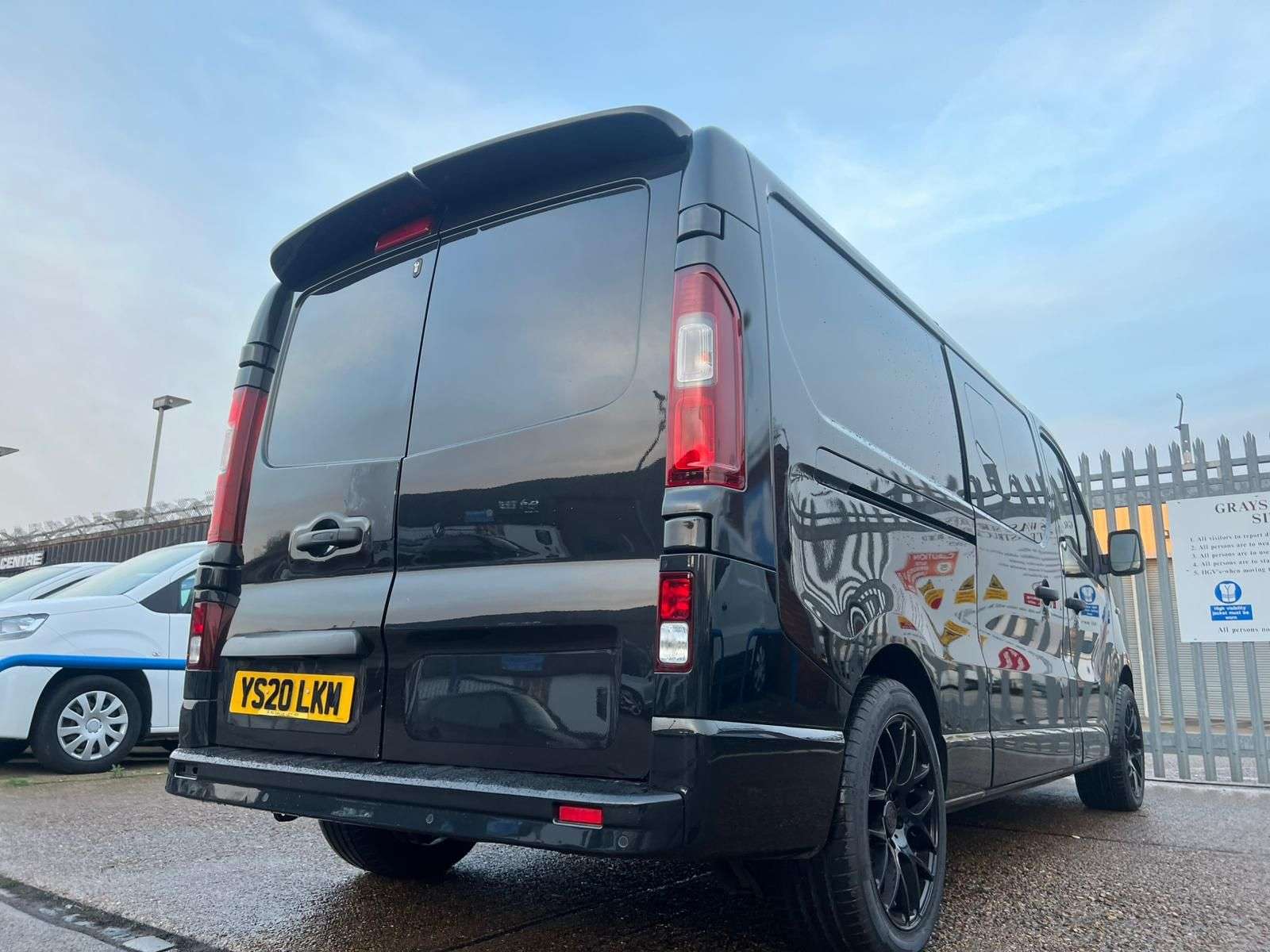 2020 RENAULT TRAFIC 2020 RENAULT TRAFIC