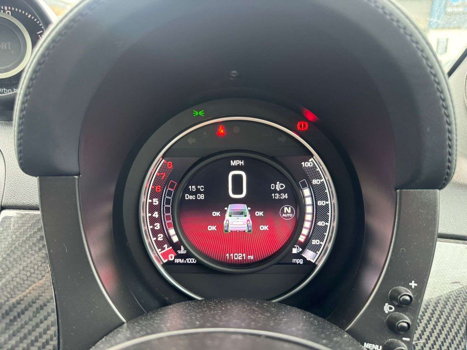 2018 ABARTH 695 2018 ABARTH 695