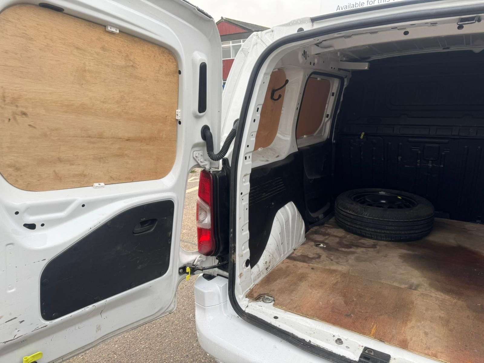 2021 PEUGEOT PARTNER 2021 PEUGEOT PARTNER