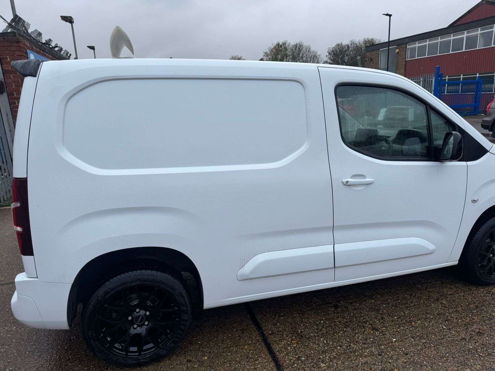 2021 PEUGEOT PARTNER 2021 PEUGEOT PARTNER